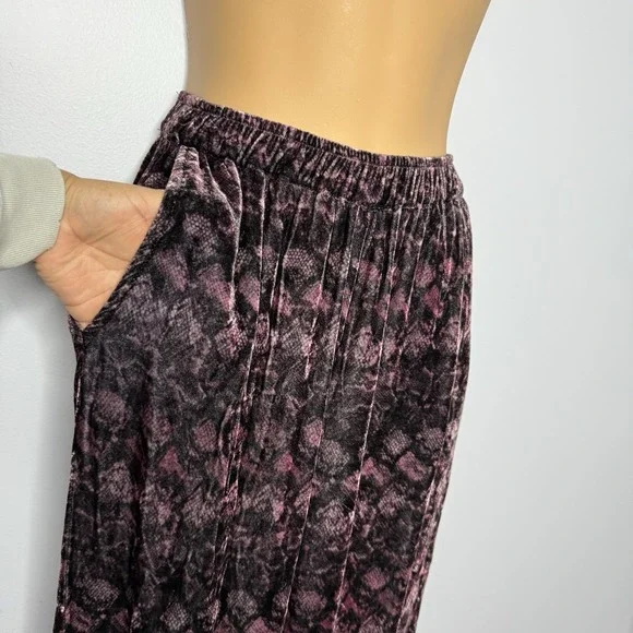 Johnny Was Los Angeles Women's XS Ulla Velvet Wide Leg Pants Embroidered Pocket - Picture 5 of 15